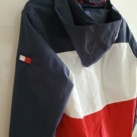 Tommy Hilfiger Color Block Jacket - Picture 3 of 6